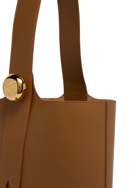 LOEWE Pebble bucket bag - Image 7