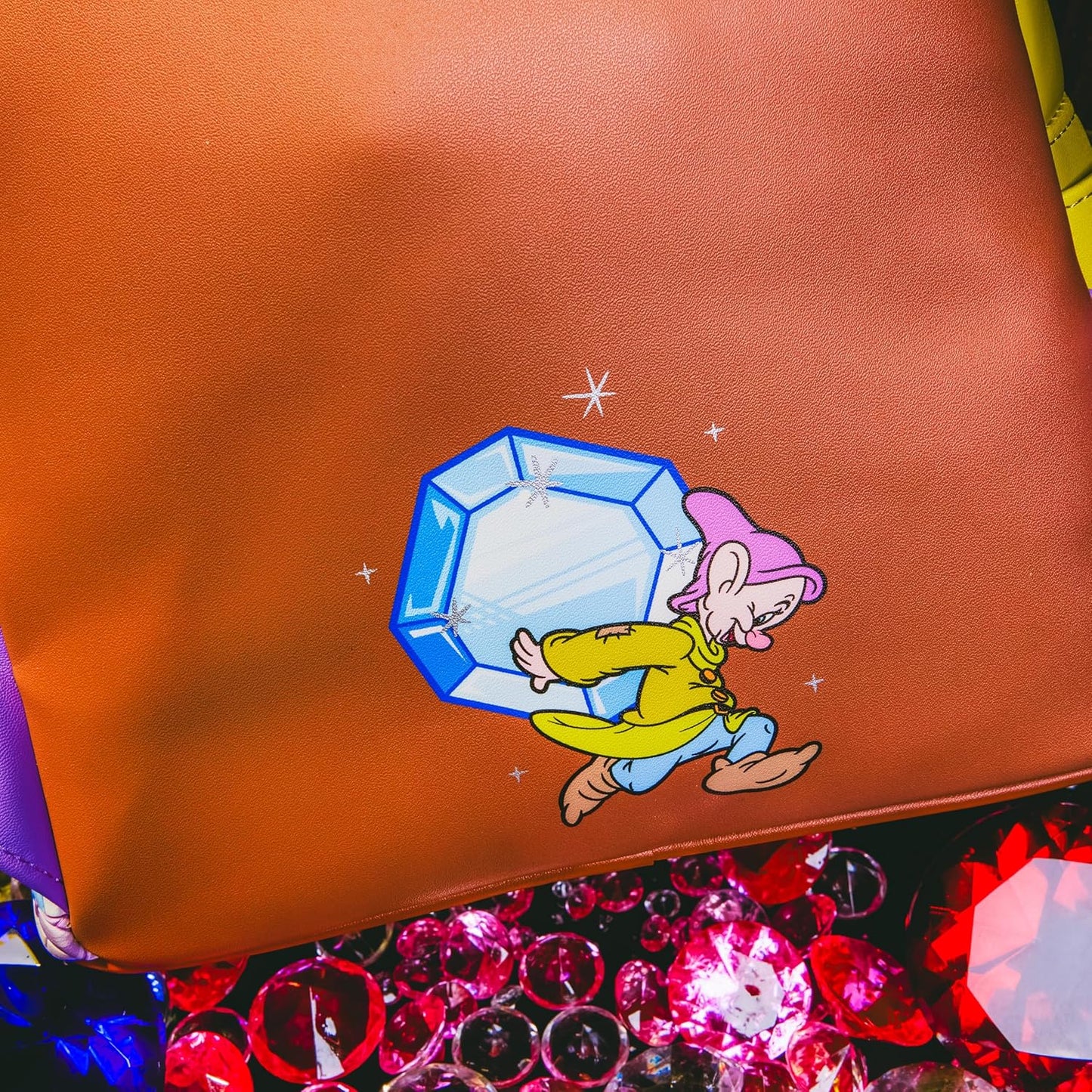 Loungefly Disney Snow White: Diamond Dopey Mini-Backpack, Exclusive Backpack, Multi-Colour, One Size Unisex