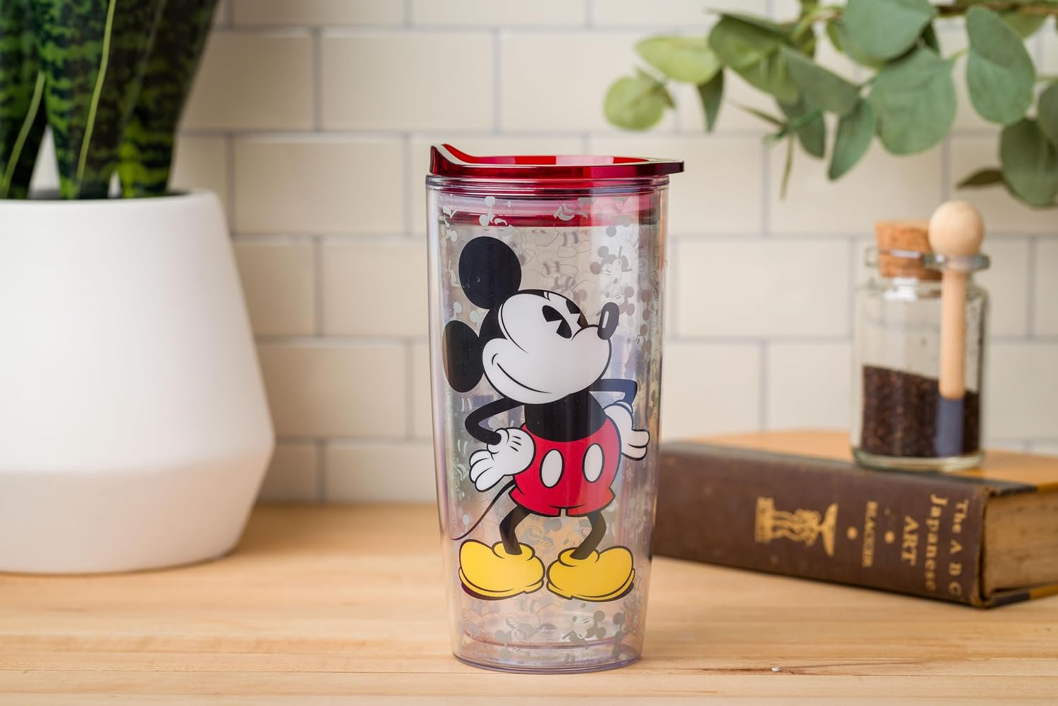 Silver Buffalo Disney Vintage Mickey Mouse Since 1928 - Vaso de viaje de doble pared con tapa de cierre deslizante, 20 onzas