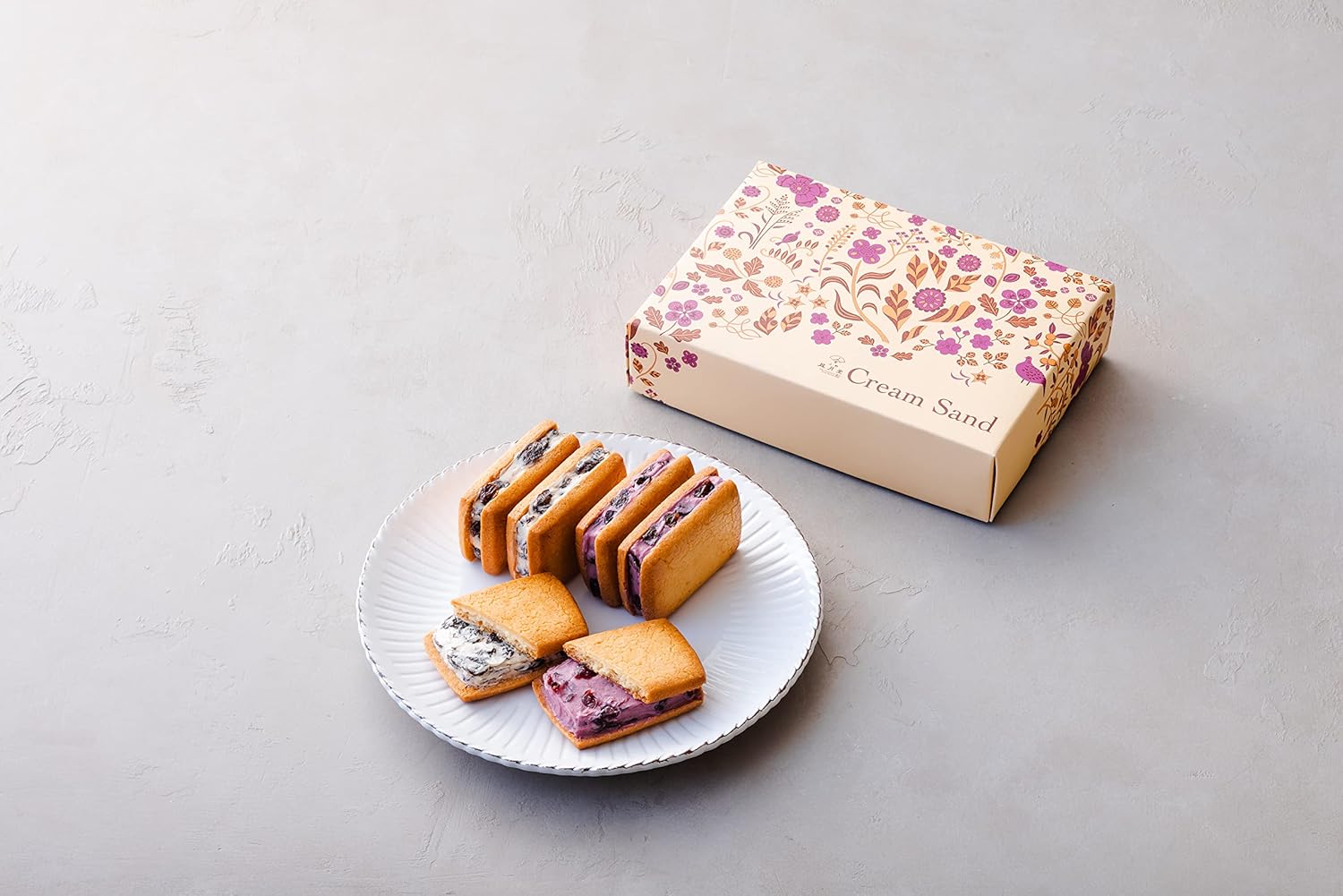 【Ueno Fugetsudo Cream Sandwich 6-piece Set】 Sweets, Baked Goods, Year-end Gift, Mother's Day, Gift, Cookies, Biscuits, Raisin Sandwich