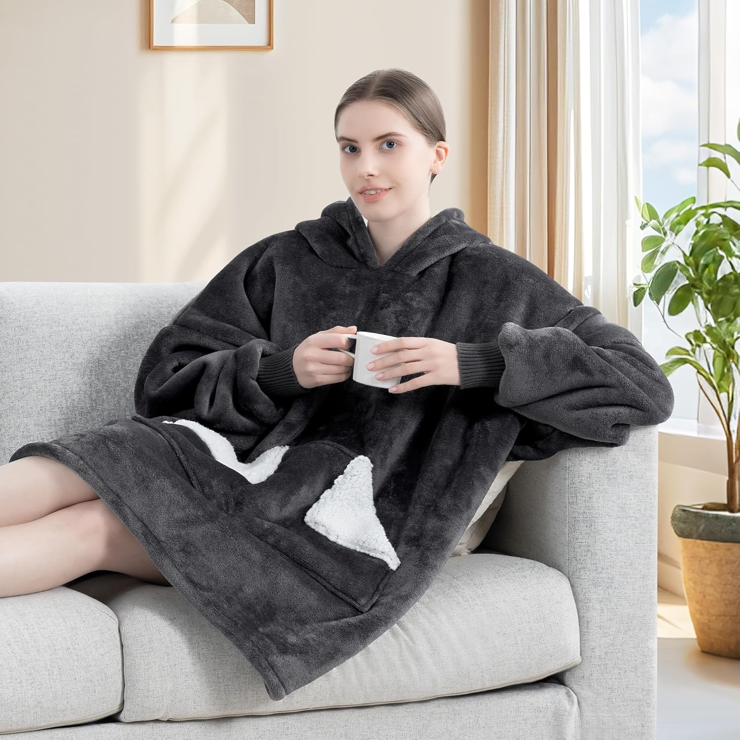Touchat - Manta con capucha portátil, sudadera con capucha de forro polar sherpa de gran tamaño con bolsillo gigante y mangas para adulto, regalo de manta gris cálida y acogedora para mujeres