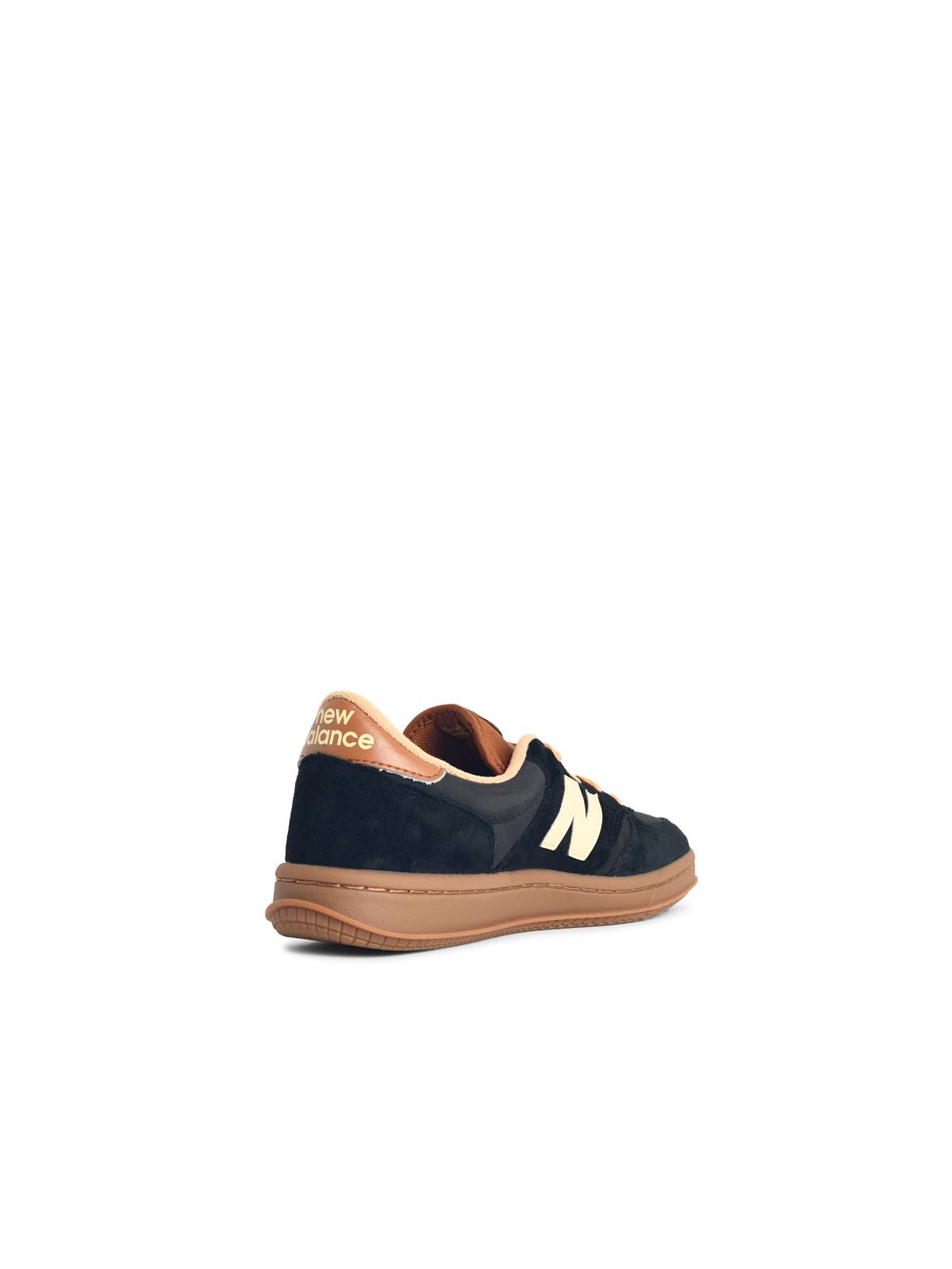 Designer Brand ニューバランス 'T500'ブラックスエードスニーカー - Image 7
