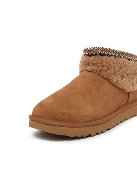 UGG Maxi Curly クラシック ウルトラ ミニ アンクルブーツ - Image 7