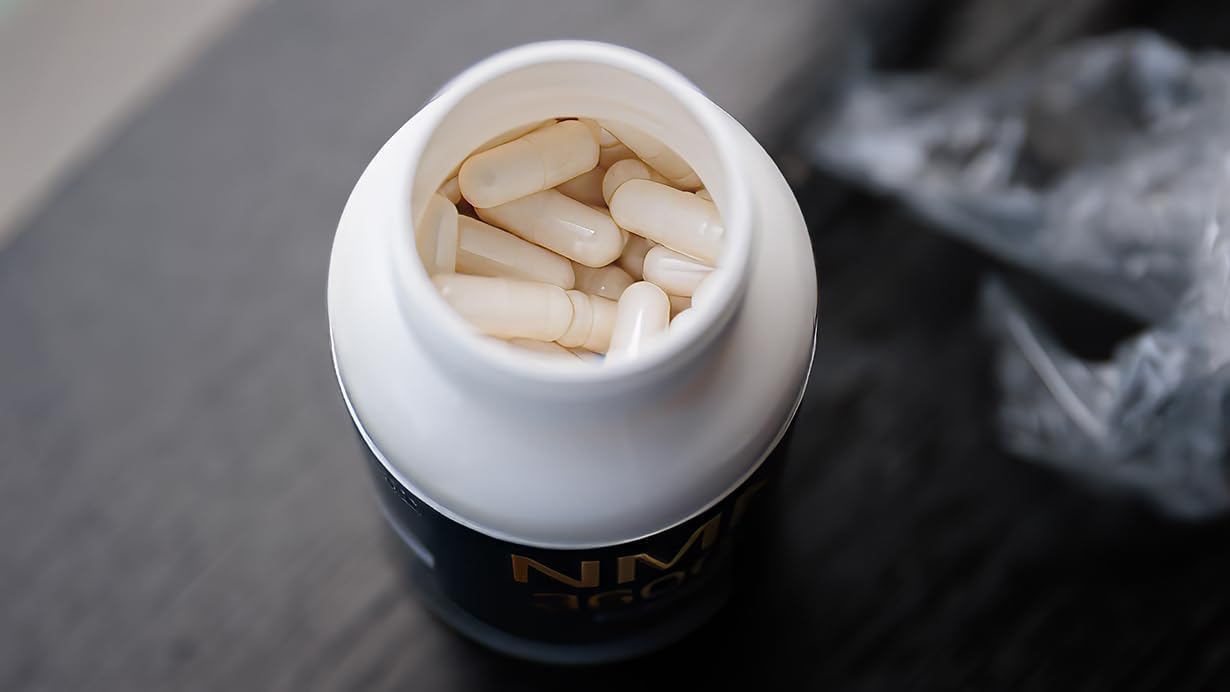 NMN Supplement 36,000 mg (412 mg per pill) 180 Pills High Purity Over 99% Doctor Recommended Resveratrol Coenzyme Q10 Vitamin 11 Types Domestic GMP Certified Factory Made in Japan CLAUDIA 2-Pack