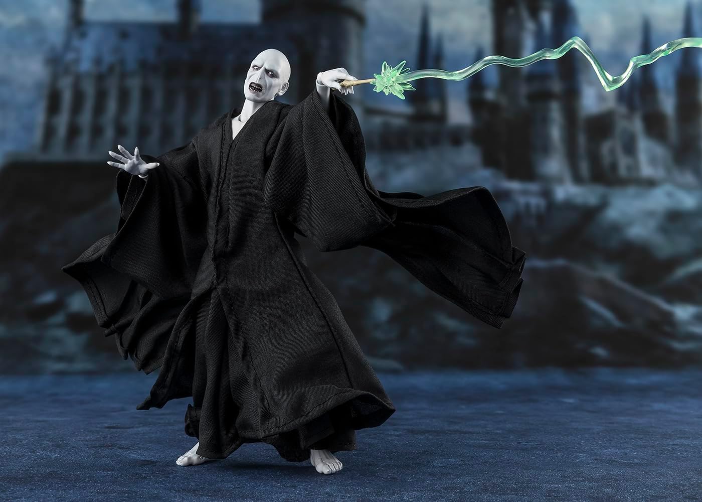 TAMASHII NATIONS S.H. Figuarts Lord Voldemort (Harry Potter and the Goblet of Fire), Approx. 5.9 inches (150 mm), PVC, ABS & Fabric, Pre-painted Action Figure