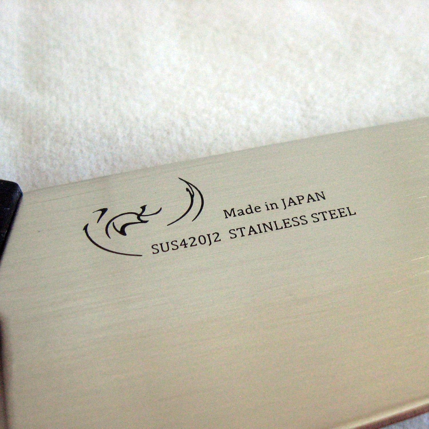 Nagao Hakaku Santoku Knife, Blade Length: 6.5 inches (165 mm), Stainless Steel Knife, Dishwasher Safe, Made in Japan