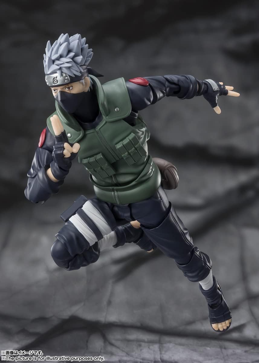 S.H. Figuarts Naruto Shippuden Kakashi Hatake -Heroes of the Famous Sharine-Eye - Approx. 6.3 inches (160 mm), ABS & PVC Pre-painted Action Figure