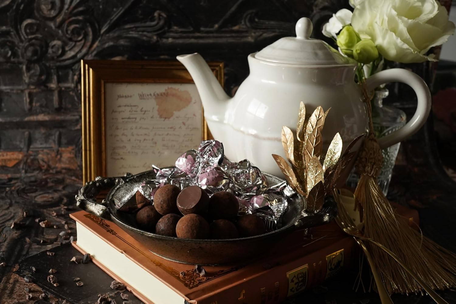 Salon de Royale Cocoa Milk Chocolate Bag Winner of the 24th National Confectionery Exposition Gold Award