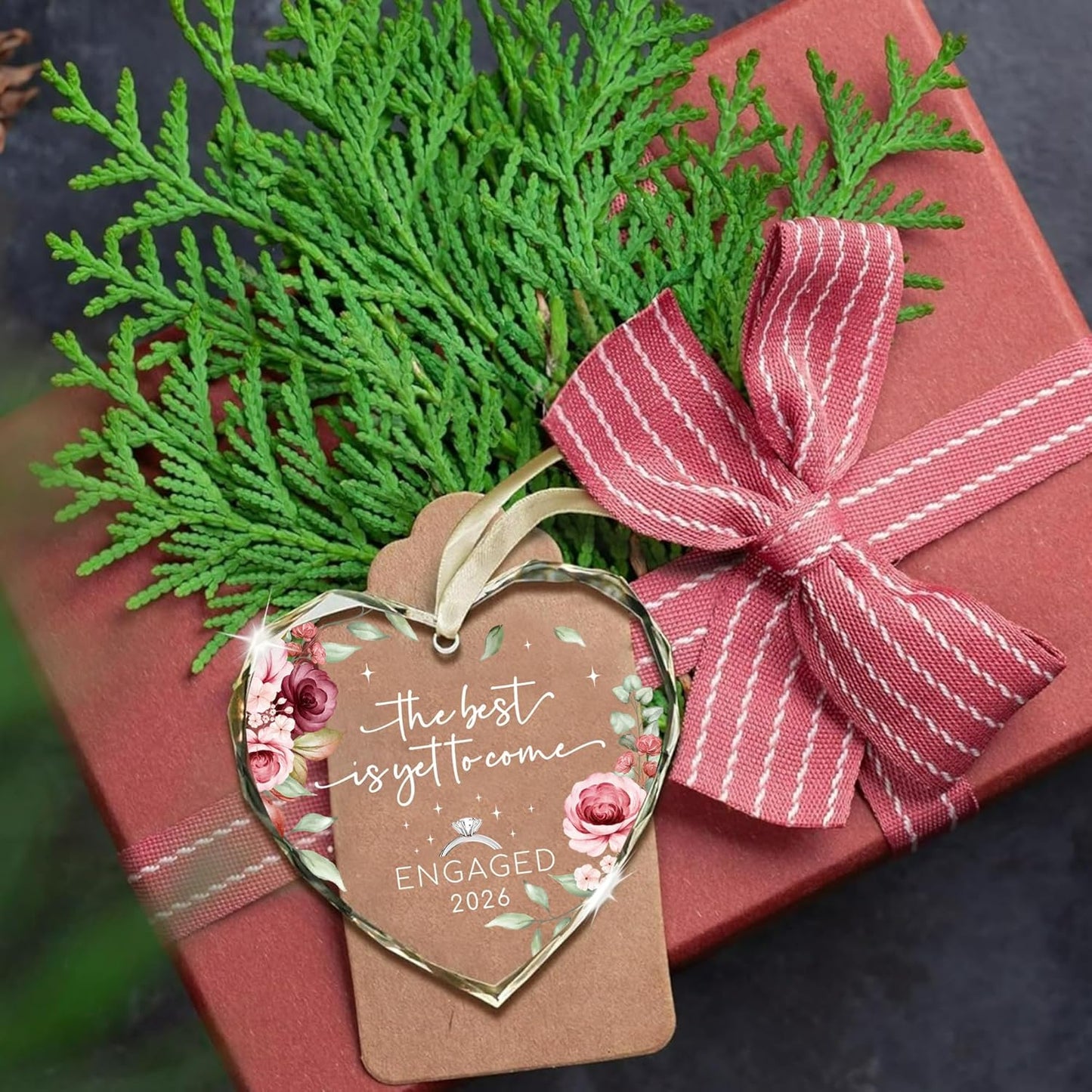 Regalos de compromiso para parejas 2026, adorno de compromiso de cristal 2026 – Adorno de rosa con lo mejor está por venir para hija, regalos recién comprometidos para pareja, amiga, prometida