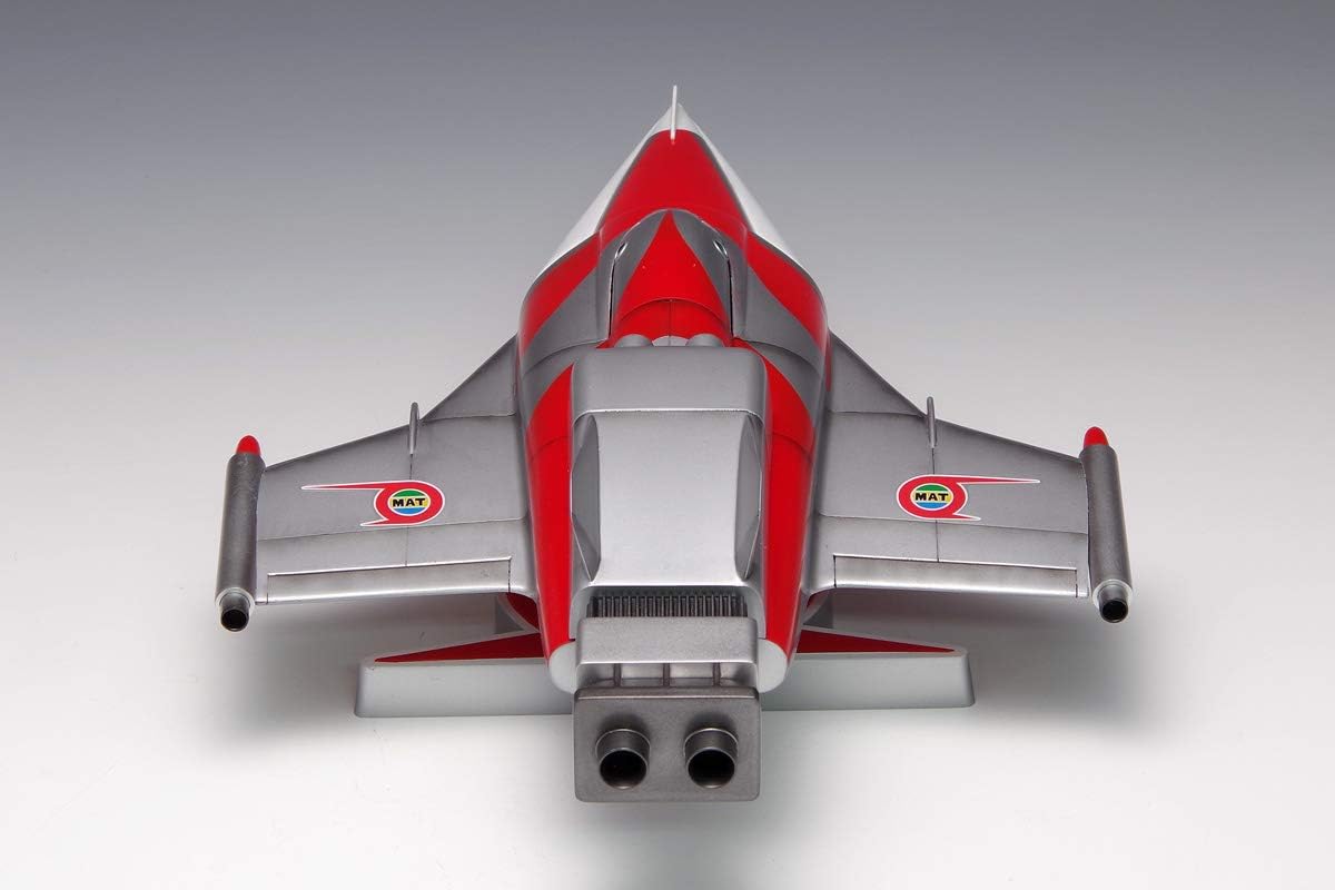 Wave UT-028 Ultraman Space Arrow 1/72 Scale Plastic Model Total Length Approx. 8.3 inches (21 cm)