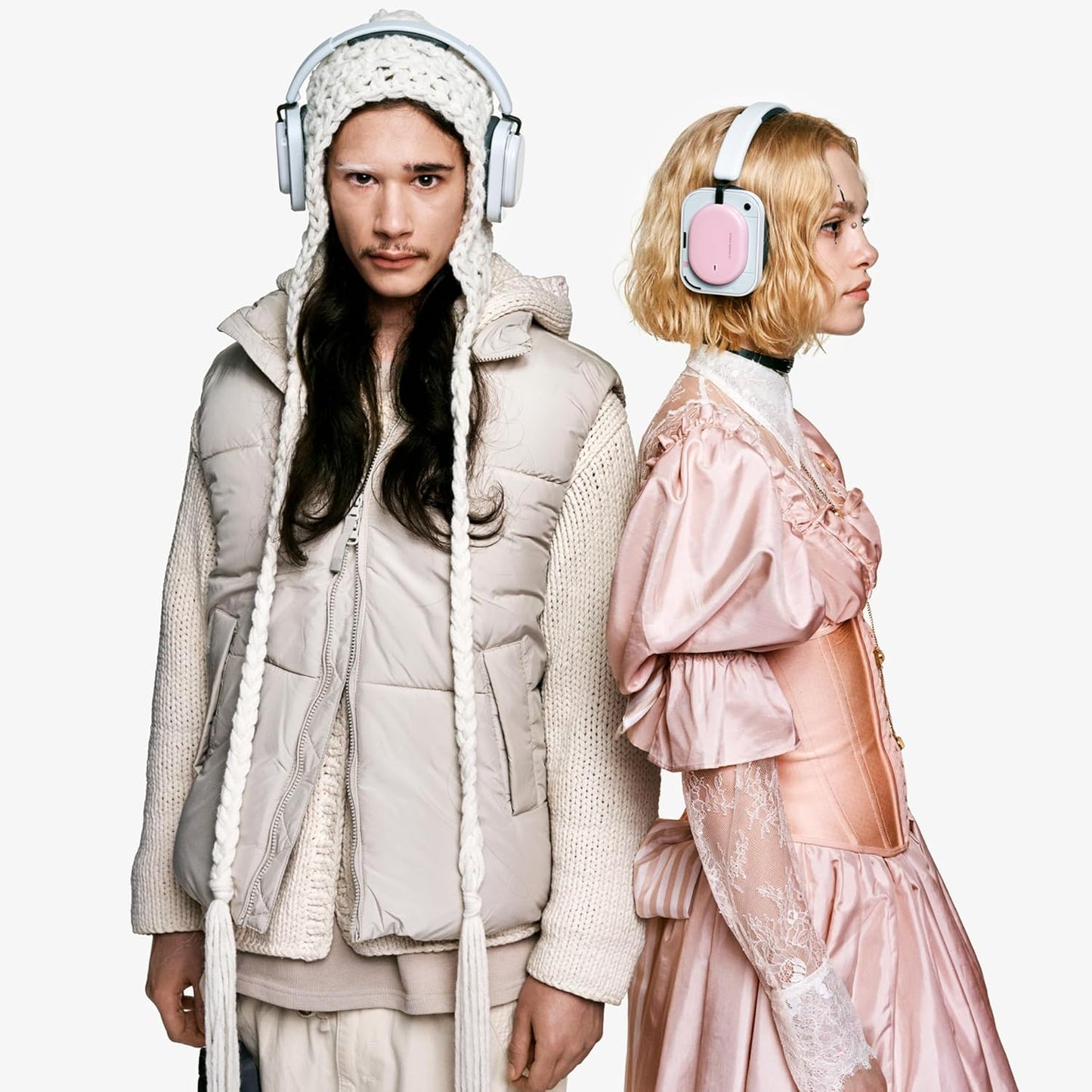 Nothing Wireless Headphones Headphone (a) / Adaptive Active Noise Cancelling / Over Ear / Bluetooth / Up to 135 Hours Playtime / High Resolution + LDAC Certified / Dual Connection / Microphone / iPhone & Android Compatible / Black