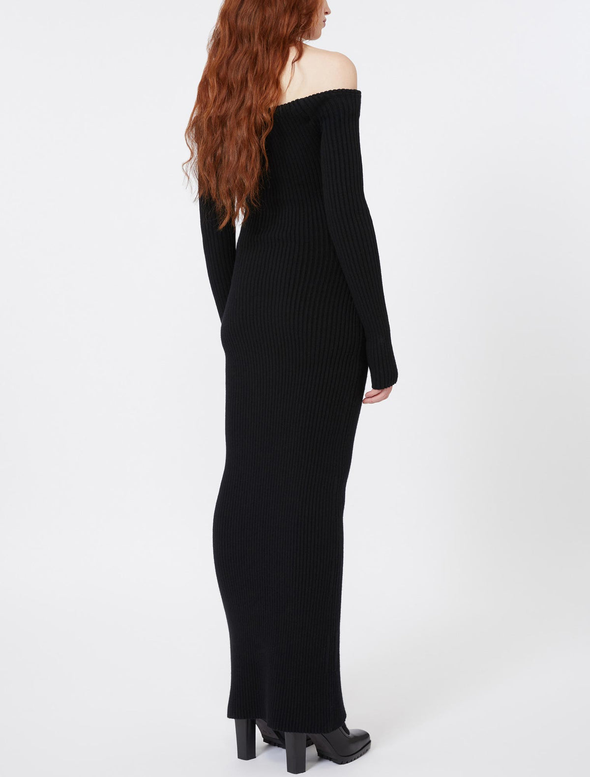 Max マックス・マラは黒いドレスを着ています - Image 7