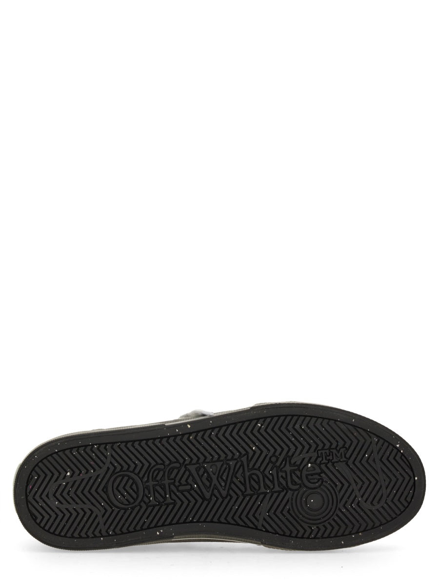 Off Off White "Low Vulcanized" Sneaker - Image 7