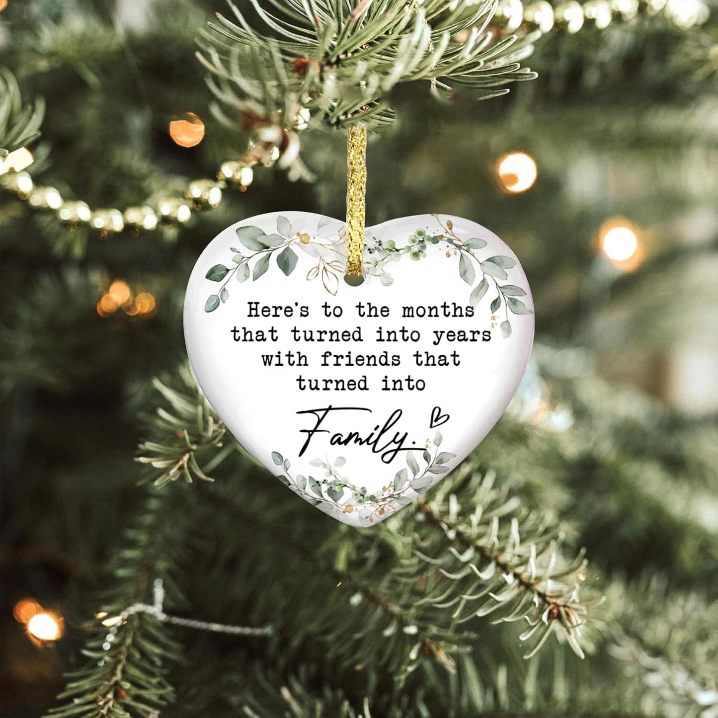 GOSSBY Adorno de Amistad para Mujeres para Amiga - Amigas Que Se Han Convertido en Familia - Adorno Navideño de Cerámica en Forma de Corazón para Árbol 2025
