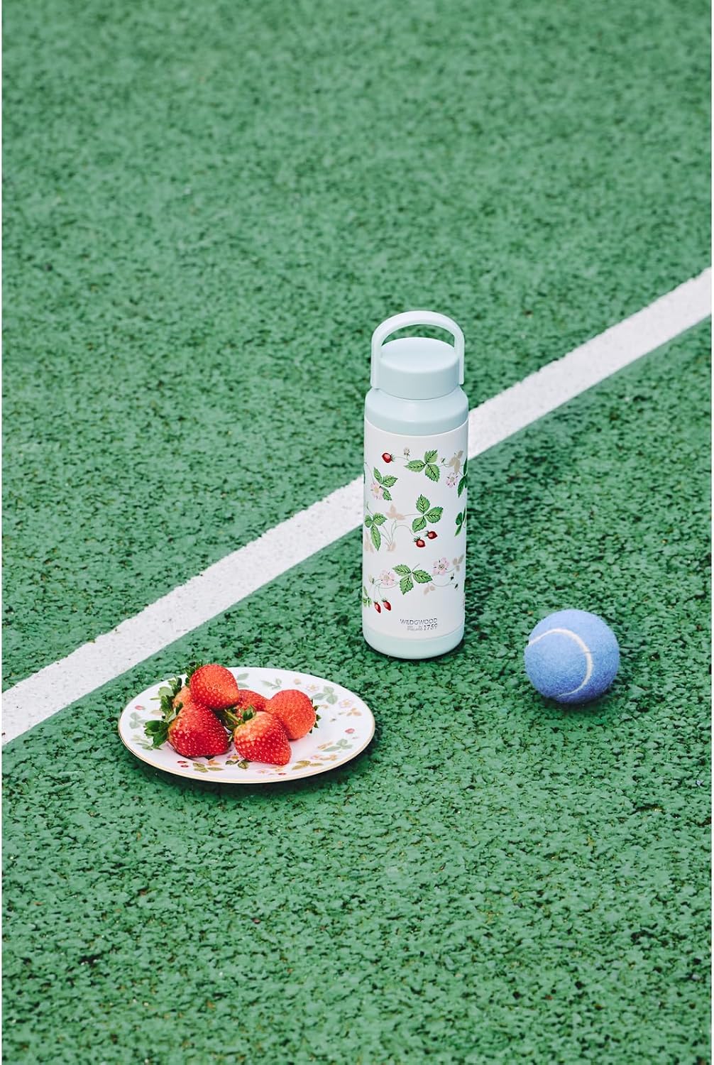 Wedgwood 1078322 Wild Strawberry Thermos Bottle, 16.9 fl oz (500 ml), Thermal and Cold Water Bottle