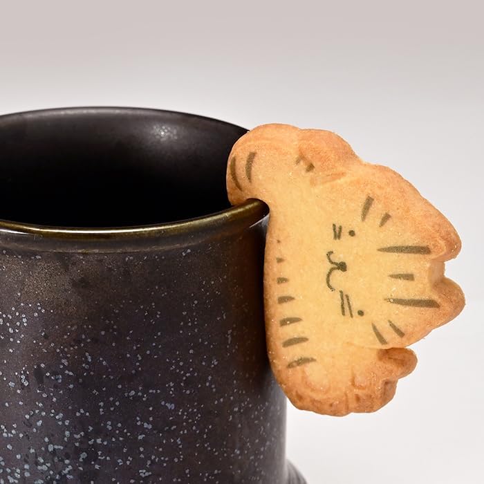 Shinshu Nyanko 3 Brothers Toyogami Seika (Shinshu Nagano Souvenir, Sweets, Western Confectionery, Printed Cat Cookies, Cat Cookies, Box of 2)