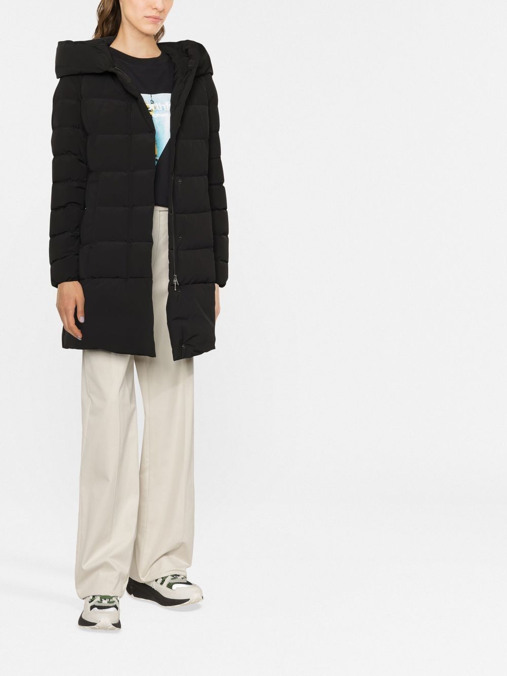 Woolrich ウールリッチは黒をコートします - Image 8