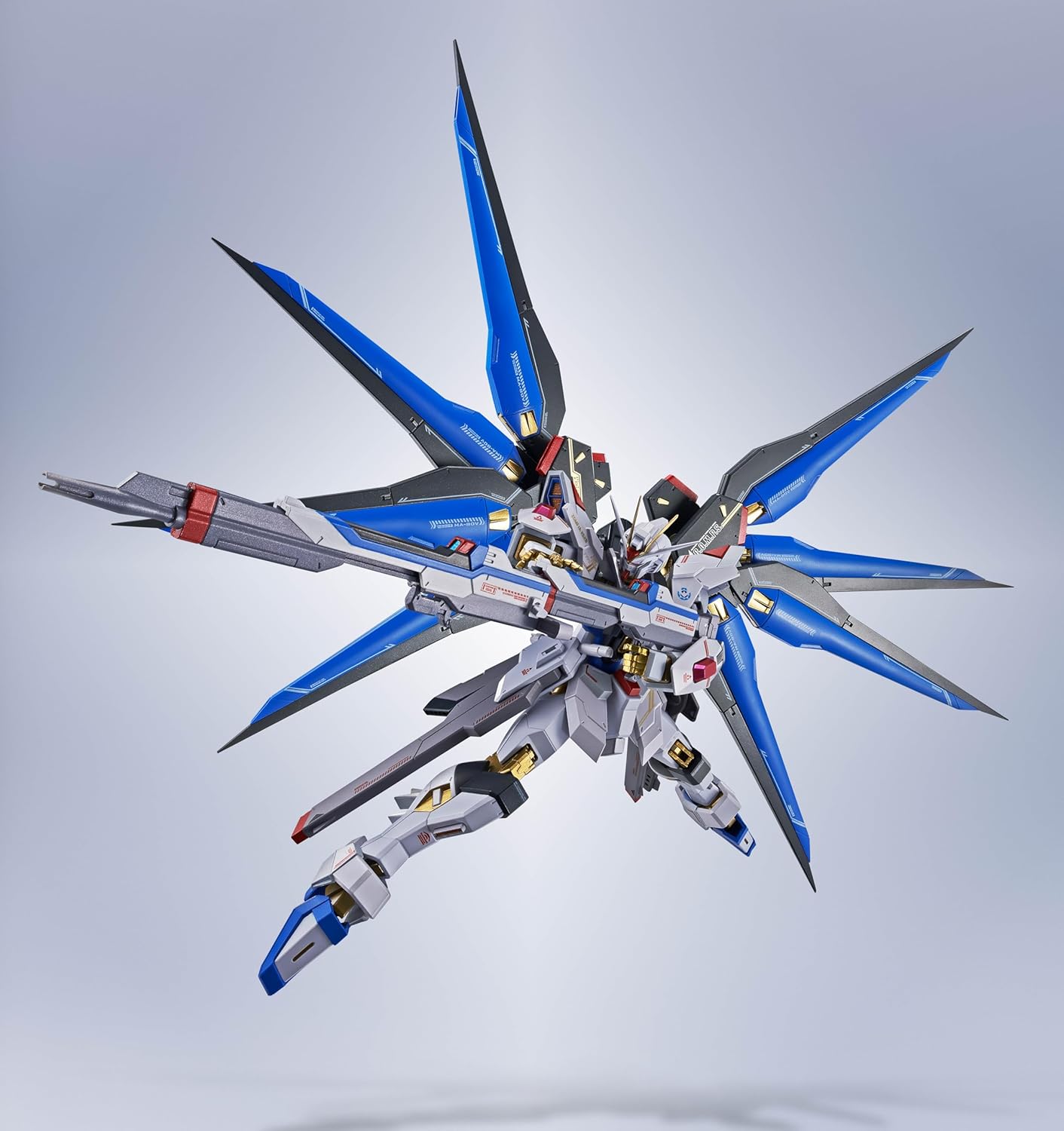 Metal Robot Damashii Strike Freedom Gundam Ni Shiki