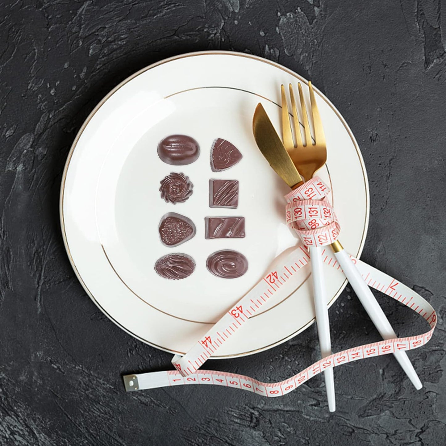 Healifty 8pcs Fake Chocolate Artificial Food Chocolate Black Imitation Chocolate Models Bulk Real Food Chocolate Fake Dessert Home Kitchen Decor Display Props Decoration