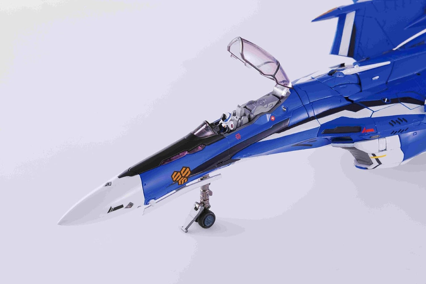 TAMASHII NATIONS DX超合金 VF-25G メサイアバルキリー(ミハエル・ブラン機) リニューアルVer.