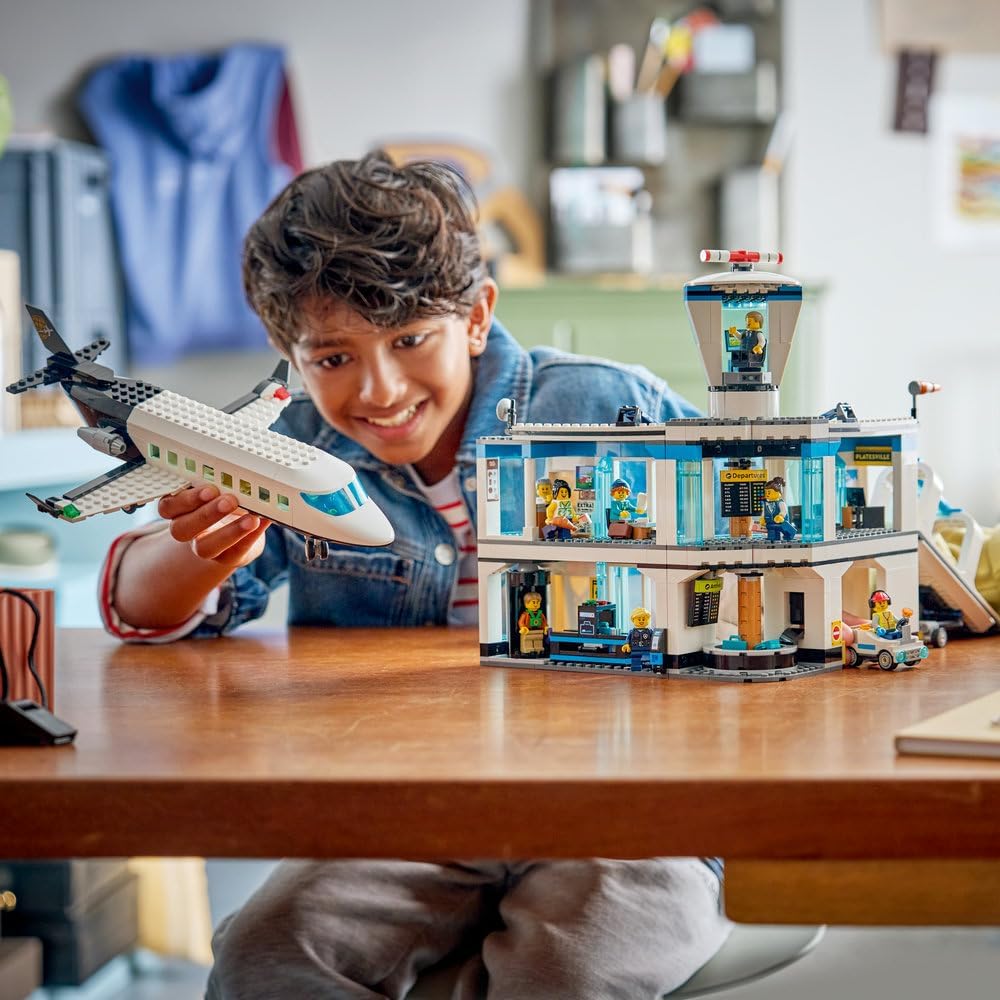 Lego 60502 City Airport Terminal and Airplane Toy, Birthday Gift, Blocks, Boys, Girls, Kids, 8, 9, 10, Elementary School, Vehicle, Airplane, Airship, Interior, Fashionable