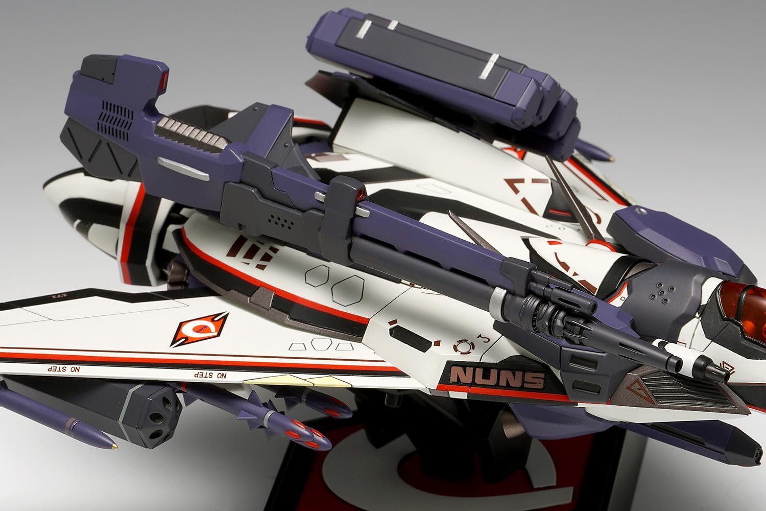 Wave Macross Frontier VF-171EX Armored Nightmare Plus Alto Machine, 1/72 Scale, Total Length Approx. 8.7 inches (22 cm), Plastic Model MC-076 (Airplane)