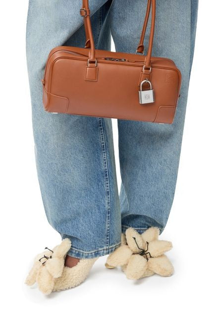 LOEWE Amazona 23 Cropped bag in shiny calfskin - Image 8