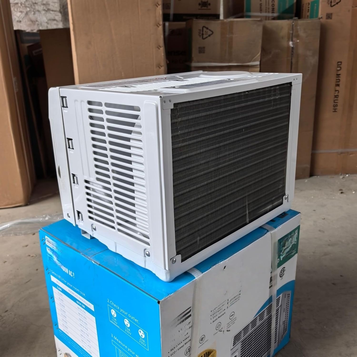 業務用 窓エアコン 5000btuシングル冷却固定周波数手動モデル 1hp 110V~60Hz 冷房専用 シングル冷却窓用 8畳対応 コンパクト 静音 ウィンドウウインド 窓用 一体型 窓 用 設計 窓枠 窓用冷房 簡単操作 (ホワイト,41.5*35.5*30cm)