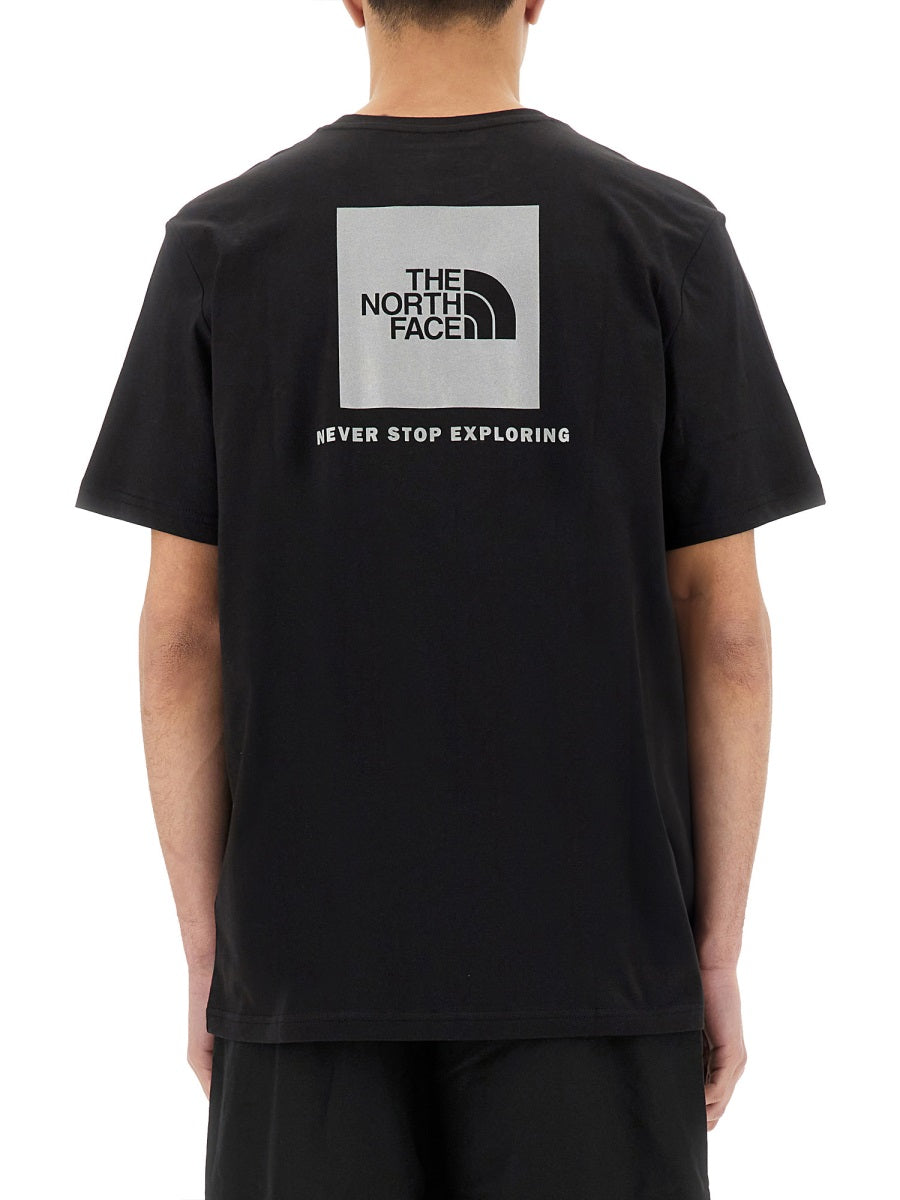 The ノースフェイスNSE反射ボックスTシャツ - Image 8