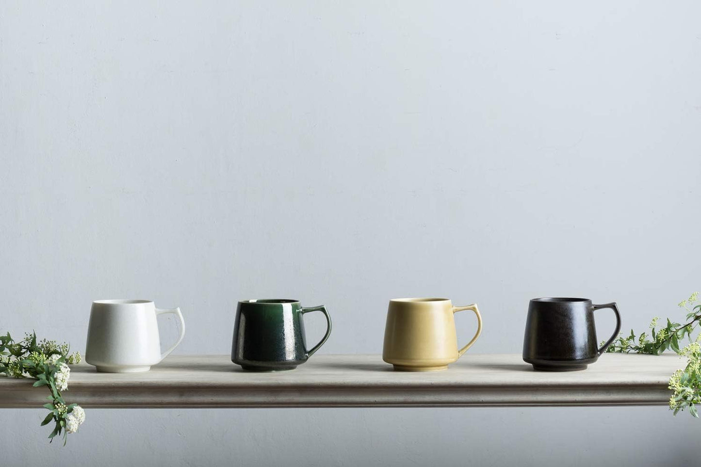 Cores C811WH White Mug, 11.8 fl oz (320 ml), Made in Japan, Microwave, Dishwasher Safe, Delicate