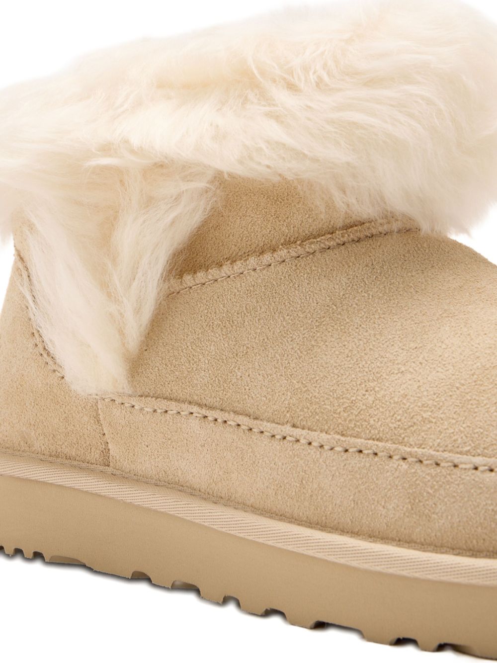 Ugg Ugg Australia クラシック ウルトラ ミニ シャレー ブーツ - Image 8