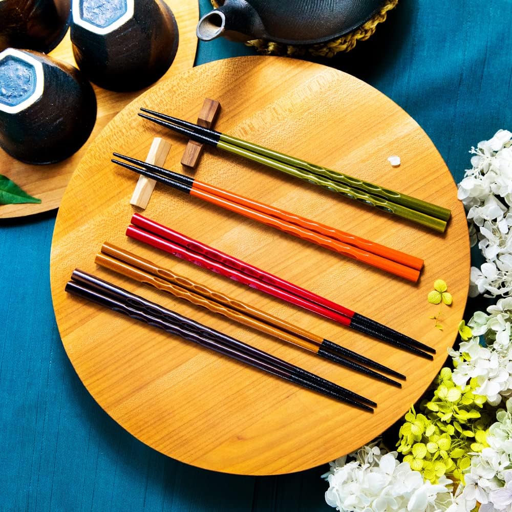 Chopsticks, Chopstick Factory, Dishwasher Safe, Easy to Use Wood Carving Chopsticks Set of 5 Pairs / Chopsticks, Chopsticks, Chopsticks Spreads, Wakasa Lacquer, 5 Colors, Antibacterial, Made in Japan,