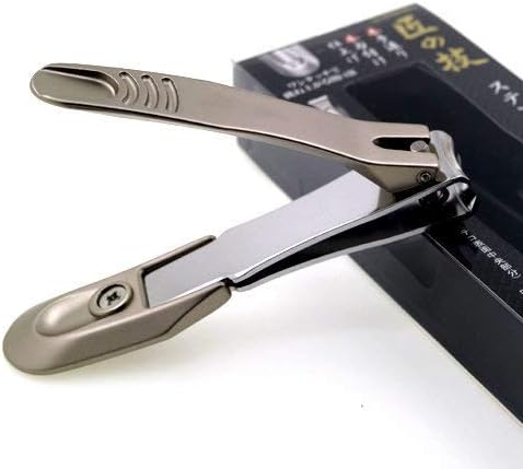 Green Bell Japanese Stainless Steel Curved Blade Nail Clipper - Made in Japan | Green Bell (G-1205)
