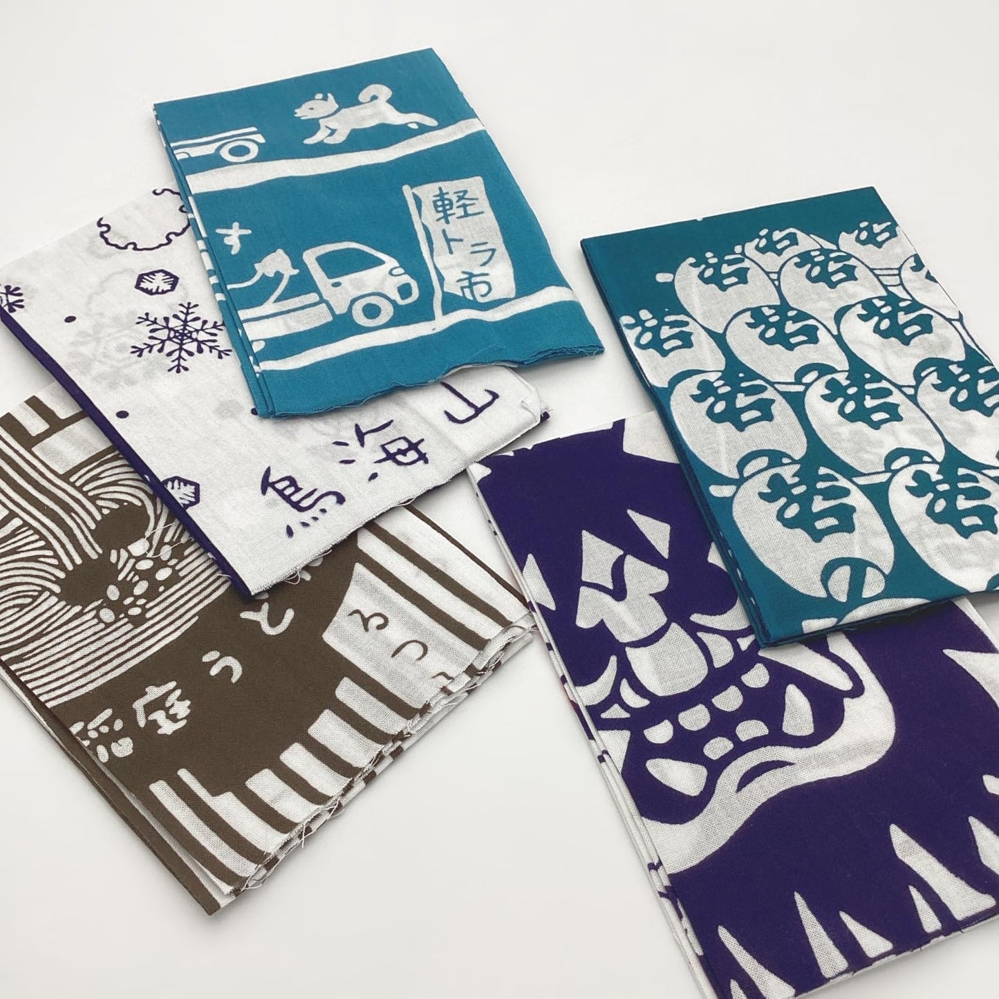 Kyoyu Hand Towel, Made in Japan, Approx. 35.4 x 13.4 inches (90 x 34 cm), 100% Cotton, Akita Tenugui, Local Namahage, Painted, Japanese Goods | Quick drying, present, gift, souvenir