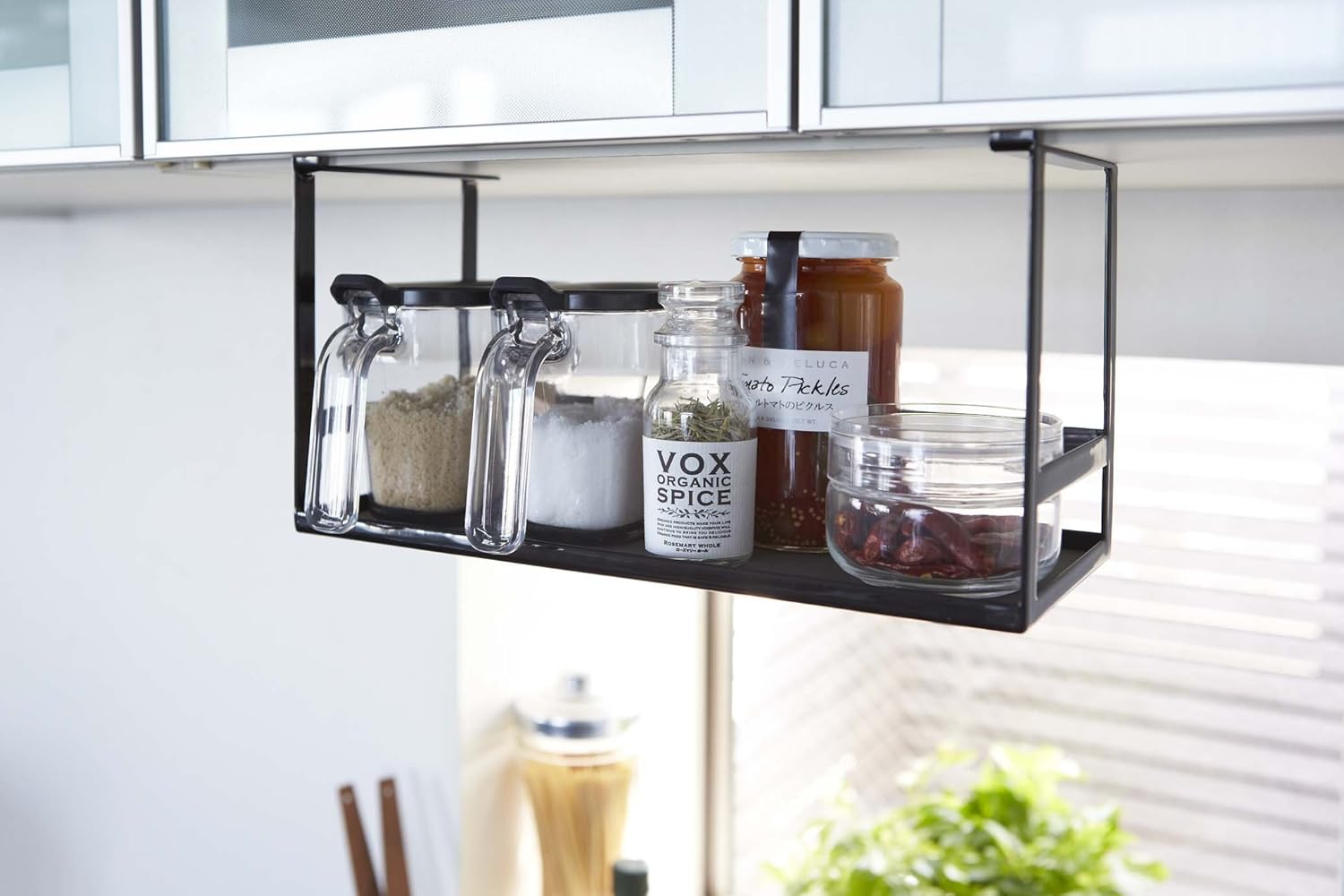 Hanging Cupboard Tower