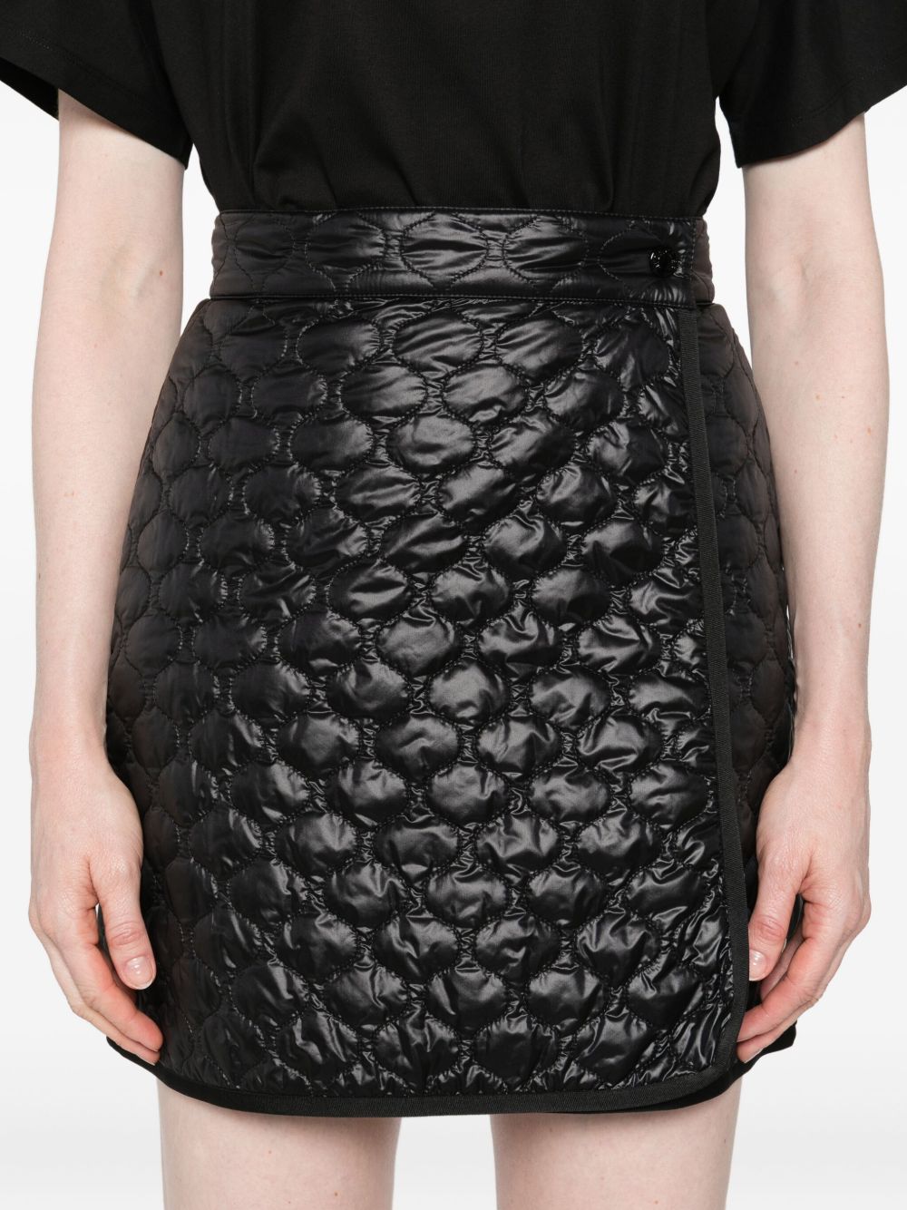 Moncler モンクラースカートは黒です - Image 8