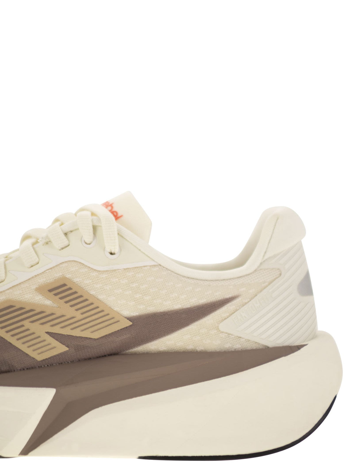 Designer Brand ニューバランス燃料電池Rebel V4スニーカー - Image 8