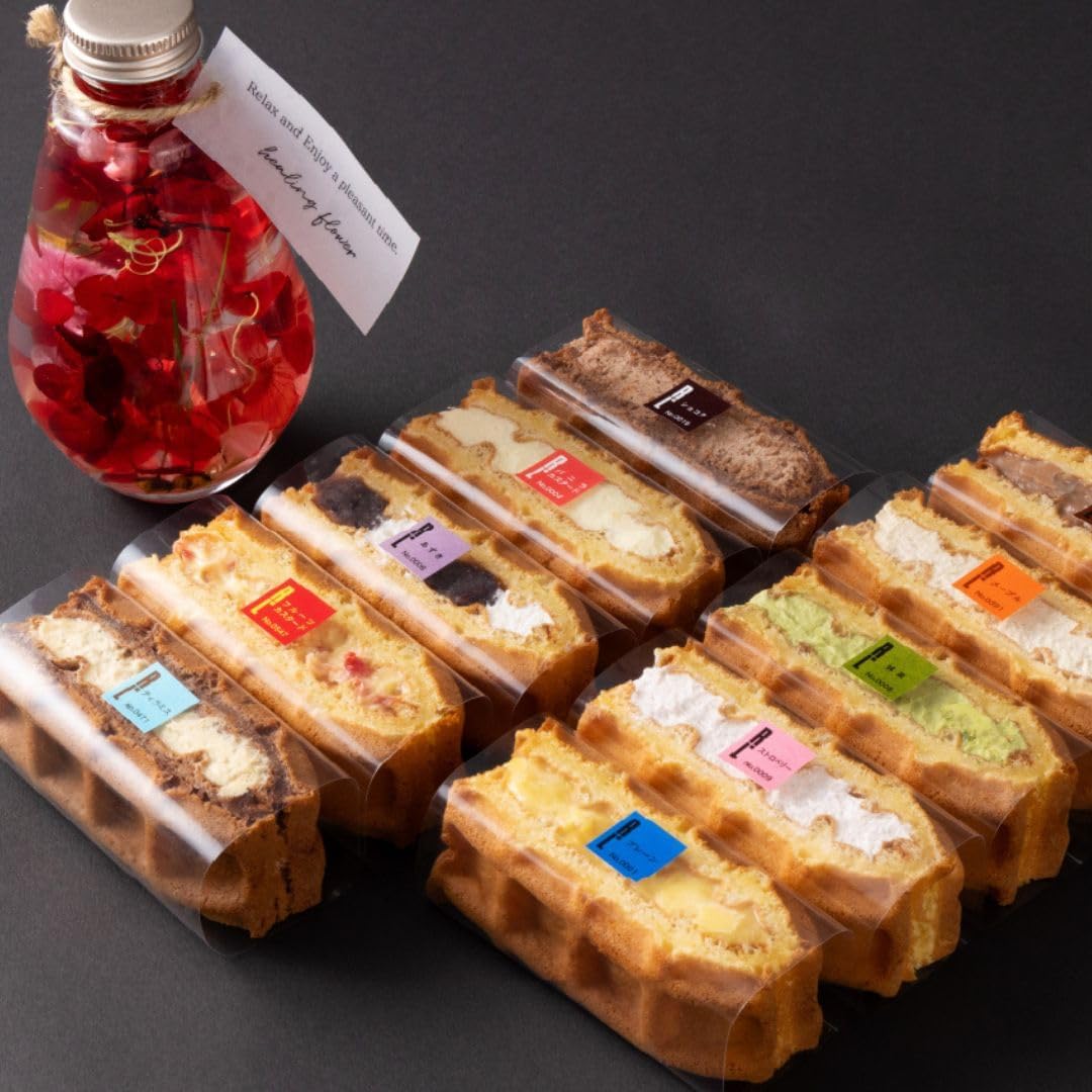 R.L Waffle Cake, Sweets, Gift, Present, Handbag Included, Classic, 10 Pieces, Frozen