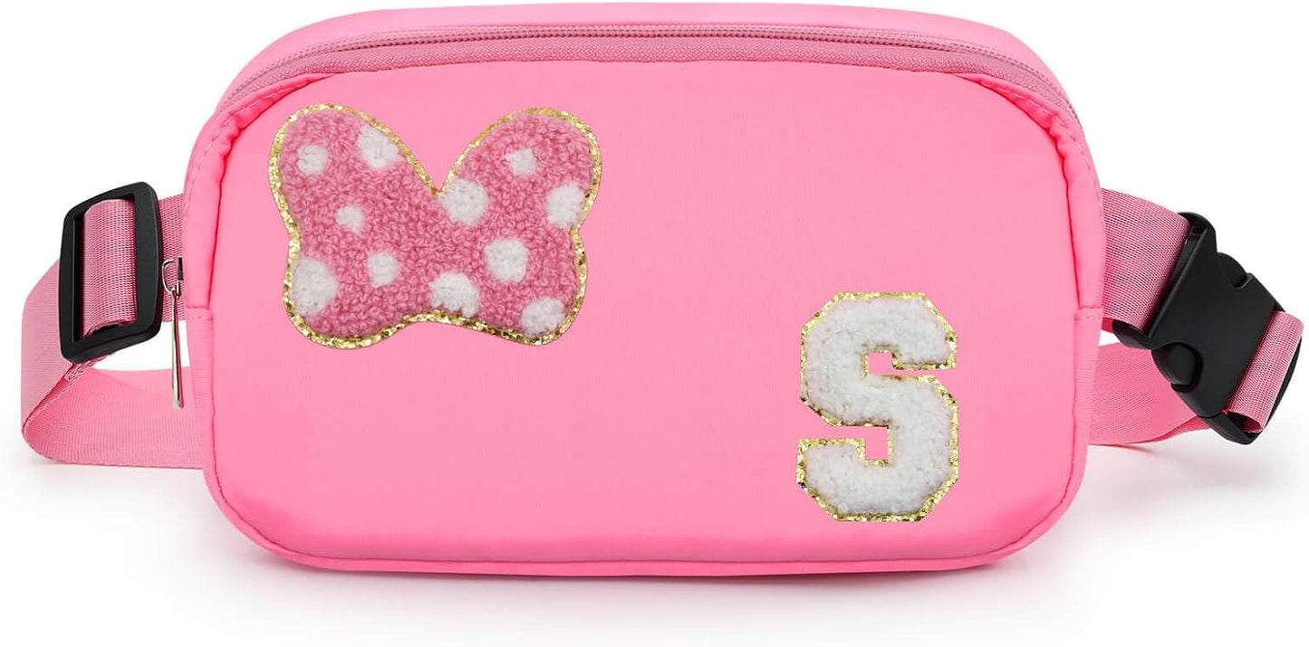 Riñonera con Lazo de Letra Inicial de Chenilla, Bolsa Cruzada Impermeable para Parque, Regalos de Navidad y Cumpleaños para Niñas Adolescentes, Hijas, Mujeres, Niños, Adultos, Linda Bolsa de Cinturón