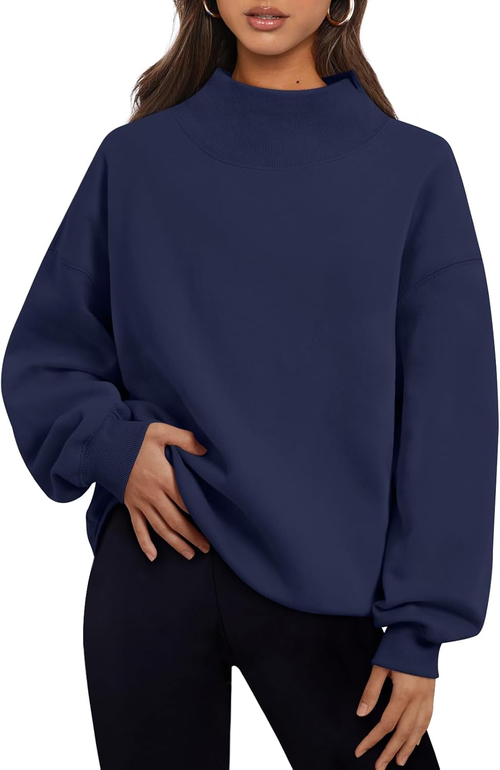 Trendy Queen - Sudaderas de gran tamaño para mujer, cuello alto, manga larga, sudaderas con capucha para otoño, ropa 2024 | Fall Fashion Clothes 2026,Long Sleeve Tops,Comfort Soft Fleece,Travel Casual Work Lounge Daily Outfit