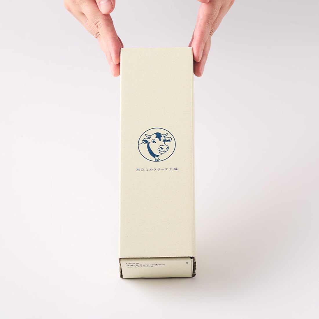 Tokyo Milk Cheese Factory Cookies, Popular Snacks, Sweets, Gift, Tokyo Souvenir, Hand-carried Gift, Individually Wrapped, Present, Return Gift, Internal Celebration, Baked Goods (Salt & Camembert