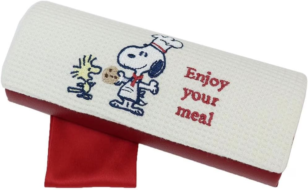 Marimo Craft SPCQ-683 Snoopy Snacktime Chef Series Acrylic Key Holder, Red, Approx. W 1.6 x H 2.3 x D 0.1 inches (40 x 59 x 3 mm)