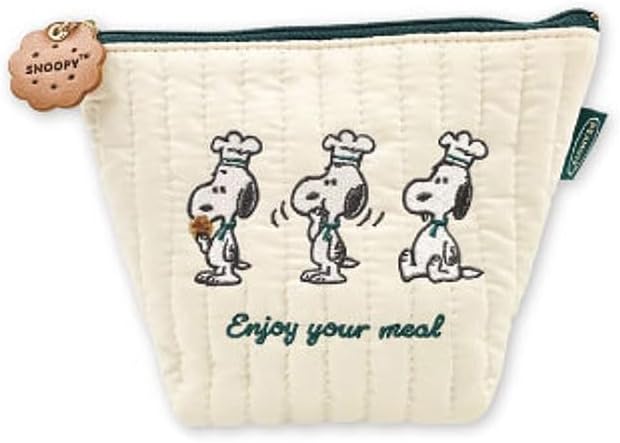 Marimo Craft SPCQ-683 Snoopy Snacktime Chef Series Acrylic Key Holder, Red, Approx. W 1.6 x H 2.3 x D 0.1 inches (40 x 59 x 3 mm)