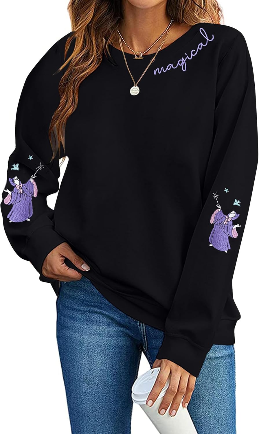 UNIQUENOE Magic Kingdom Sudaderas para mujer, camiseta mágica para vacaciones familiares, camiseta de manga larga con gráfico de castillo