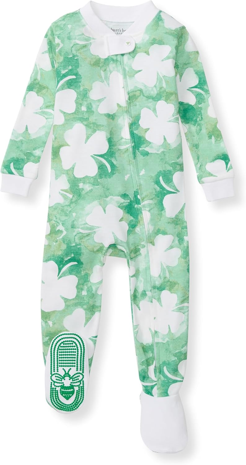 Burt's Bees Baby Pijama de algodón orgánico para niños, ajuste cómodo con pies | Convenient 2-way zip front sleeper pajama is equipped with non-slip bee grips for active littles on the move