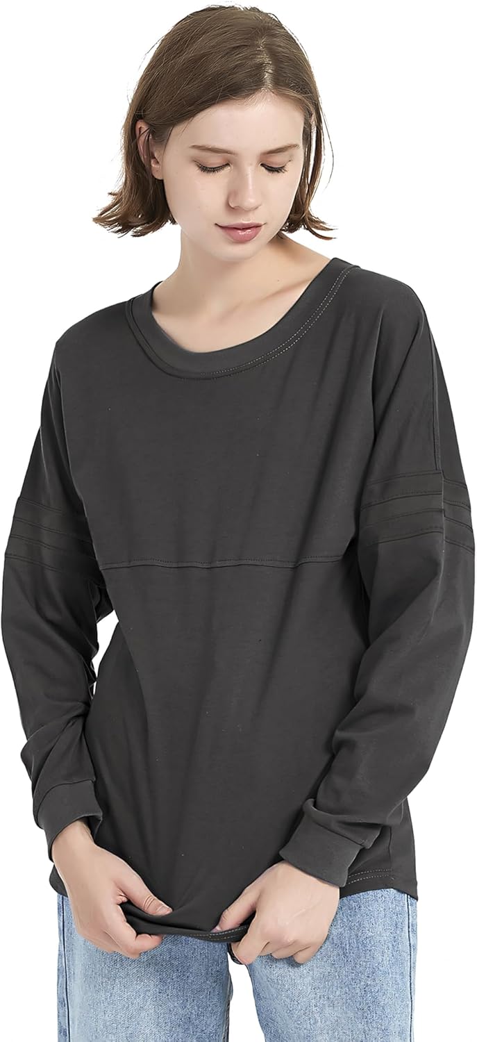 TopTie Camiseta de manga larga con pompones y cuello redondo para mujer, color blanco