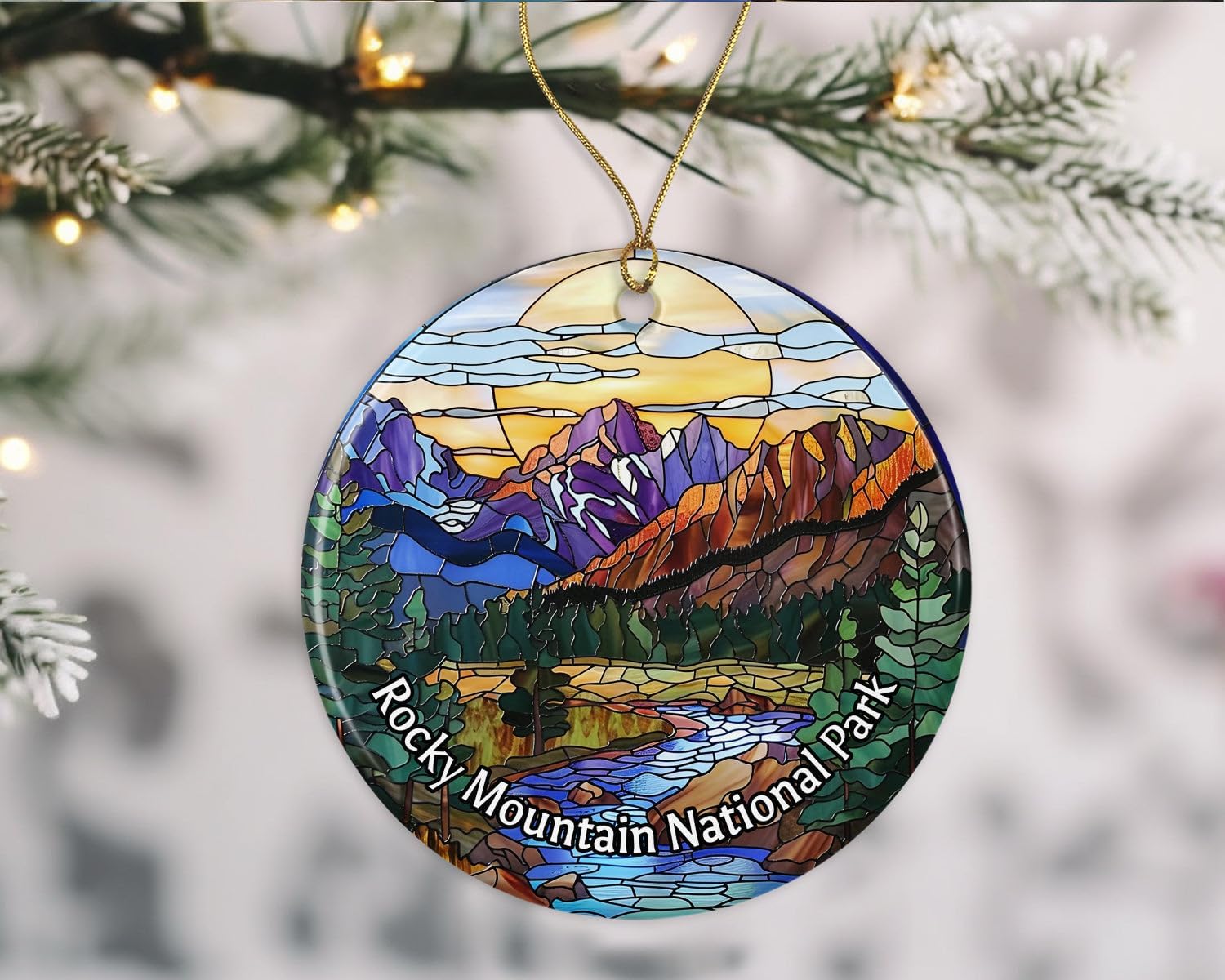 Adorno del parque nacional de las Montañas Rocosas, adorno de aspecto de vitral, adorno de Navidad de parques nacionales, adorno de recuerdo, recuerdos de viaje, adorno de Navidad de cerámica impreso