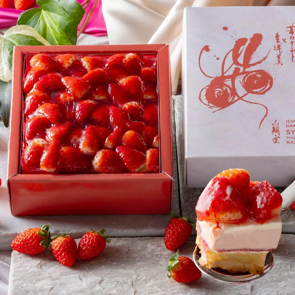 Kasho Morin Strawberry Mont Blanc, Luxury Strawberry Trio (Strawberry Tart, Tiramisu, and Icing Combination) Pre-order, Sweets, Gift, Strawberry Tart (Regular Gift)