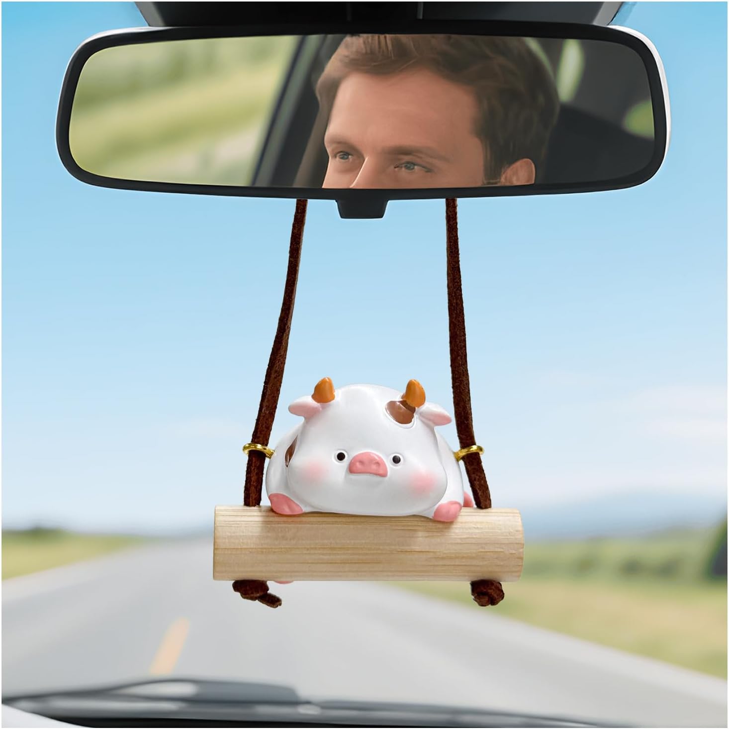 Adorno colgante de cerdo para automóvil, bonito colgante de espejo retrovisor de cerdo oscilante, encantadores dijes de espejo retrovisor de cerdos, decoración interior para sedanes, camiones