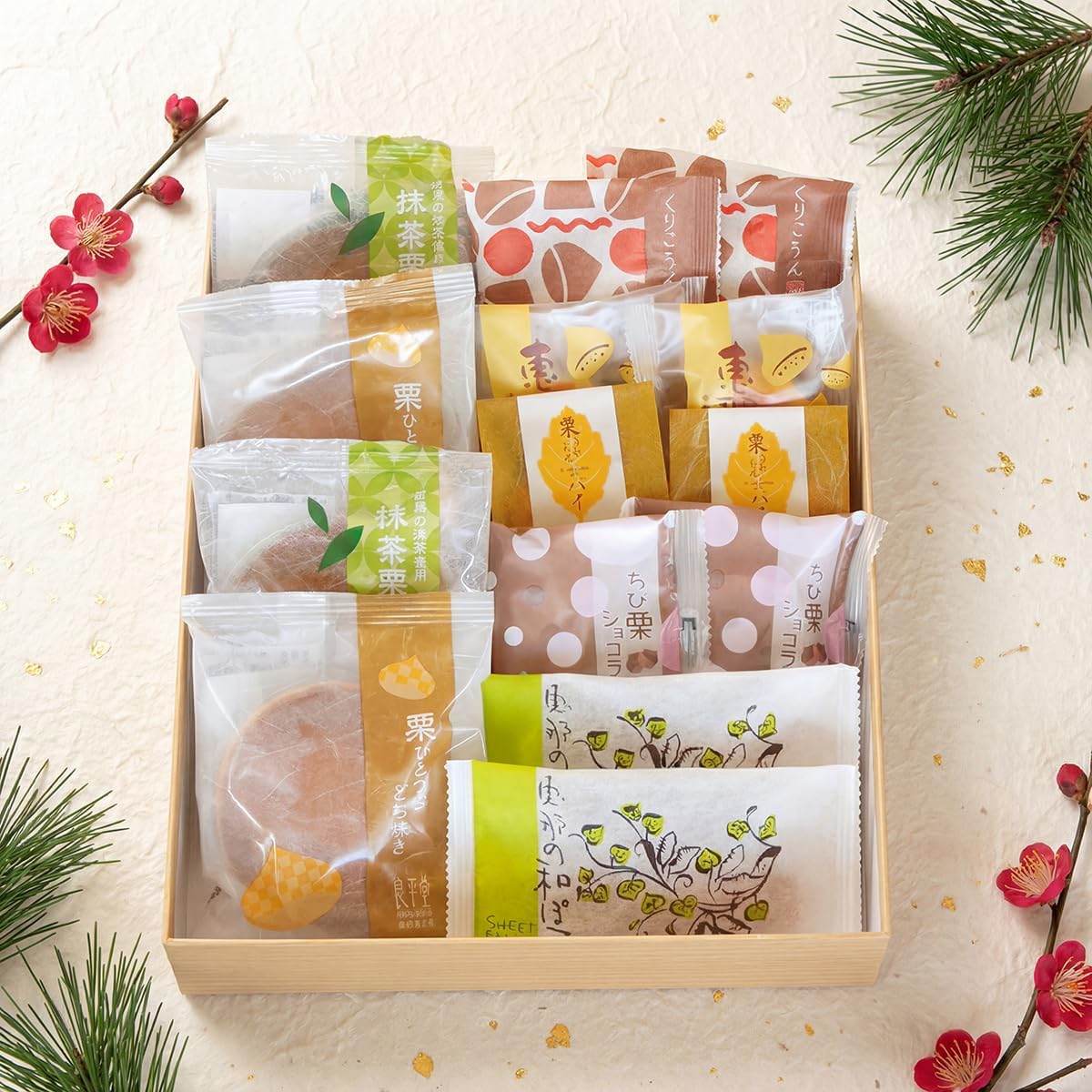 Ryohhei-do Chestnut Sweets 5-Variety Set Chestnut Dorayaki, Roasted Chestnut Kinton, Chestnut Kinton Steamed Buns, etc. 10-Piece Set Lavish Chestnut Japanese and Western Sweets Gift Premium Japanese